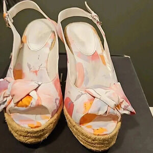 NATURALIZER BETINA WHITE MULI SANDALS